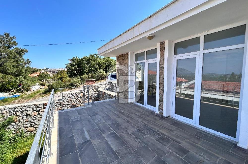 DATÇA MAHALLESİNDE 3+1 TAM MÜSTAKİL DENİZ MANZARALI SATILIK VİLLA 