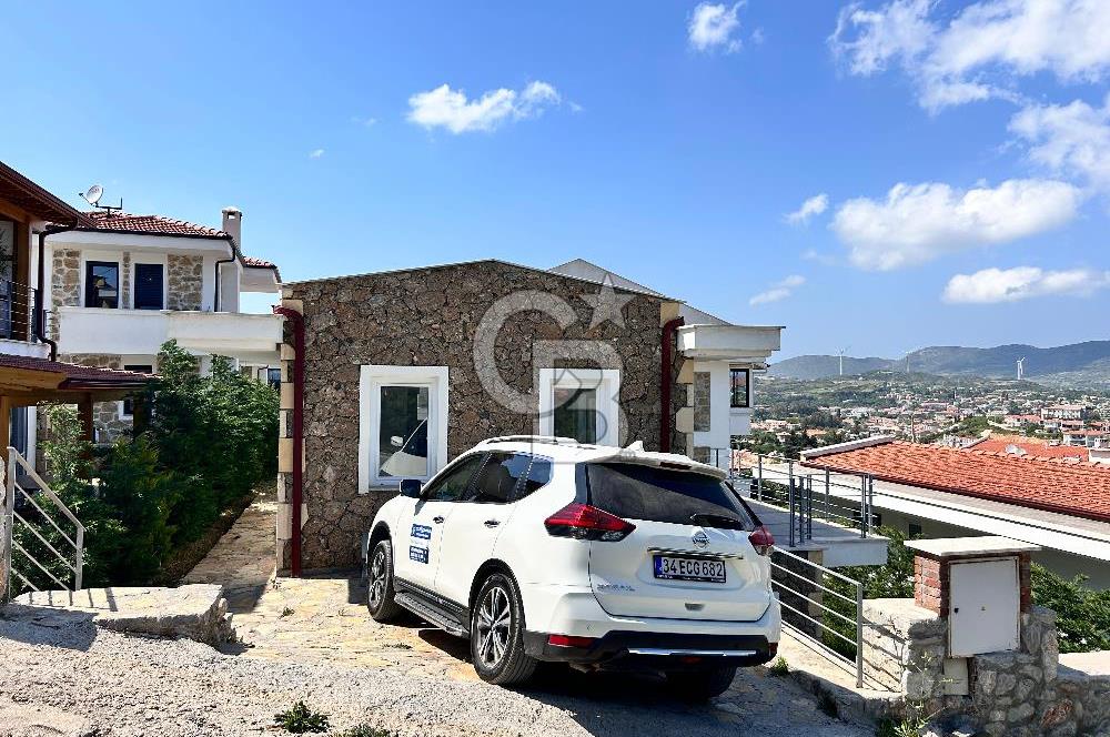 DATÇA MAHALLESİNDE 3+1 TAM MÜSTAKİL DENİZ MANZARALI SATILIK VİLLA 