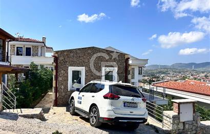 DATÇA MAHALLESİNDE 3+1 TAM MÜSTAKİL DENİZ MANZARALI SATILIK VİLLA 