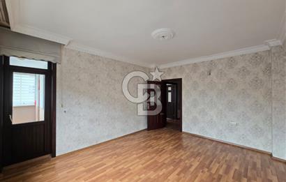 COLDWELL BANKER'DAN HARİKA KONUMLU 3 CEPHELİ GENİŞ 4+1 DAİRE