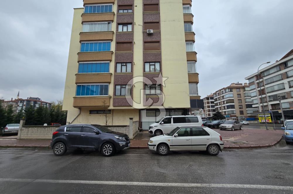 COLDWELL BANKER'DAN HARİKA KONUMLU 3 CEPHELİ GENİŞ 4+1 DAİRE