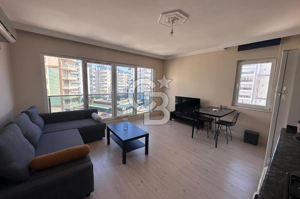 Güzeloba Turizm yolu üzerinde 1+1 Kiralık Daire