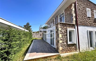 DATÇA MAHALLESİNDE 3+1 TAM MÜSTAKİL DENİZ MANZARALI SATILIK VİLLA 