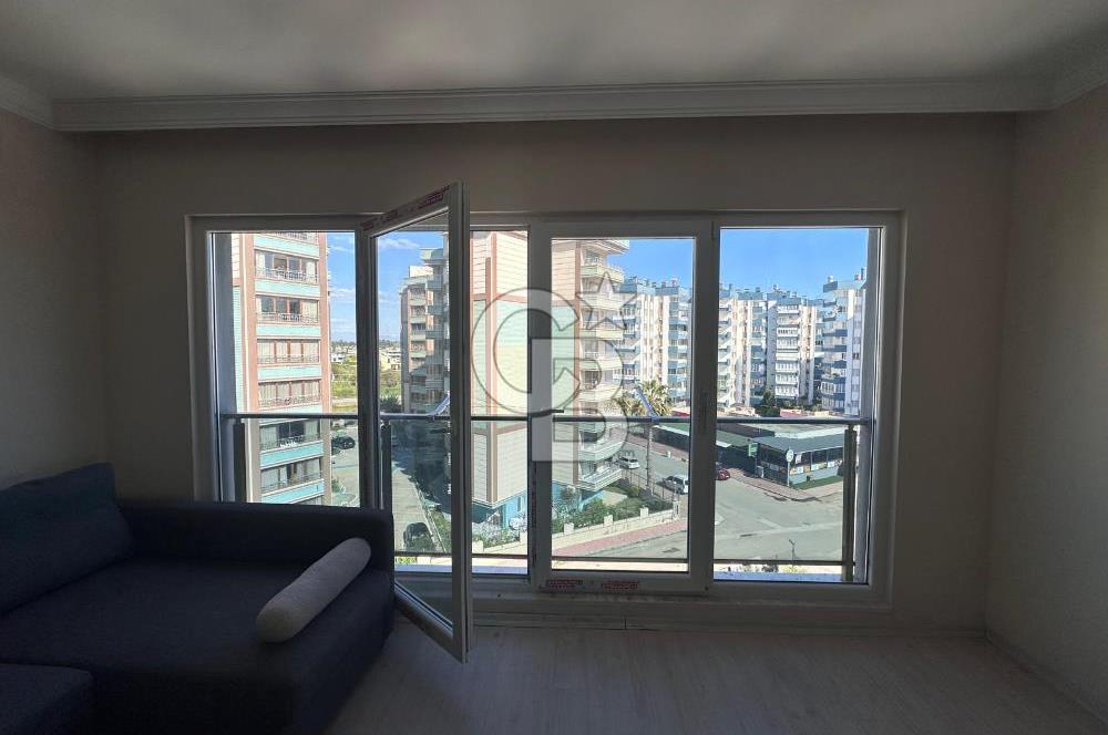 Güzeloba Turizm yolu üzerinde 1+1 Kiralık Daire