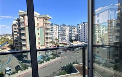 Güzeloba Turizm yolu üzerinde 1+1 Kiralık Daire