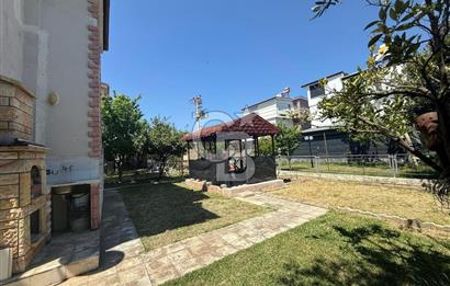 Denize Yürüme Mesafesinde, Geniş Bahçeli Müstakil Villa
