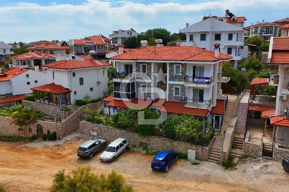 DATÇA MAHALLESİNDE 3+1 TAM MÜSTAKİL DENİZ MANZARALI SATILIK VİLLA 