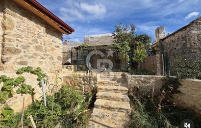 DATÇA KARAKÖY'DE RESTORE TAŞ EV | 290m² ARSA |FERİBOTA 8 DK