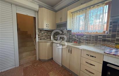 Denize Yürüme Mesafesinde, Geniş Bahçeli Müstakil Villa