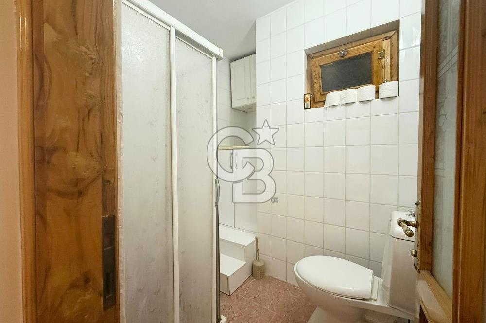 Denize Yürüme Mesafesinde, Geniş Bahçeli Müstakil Villa