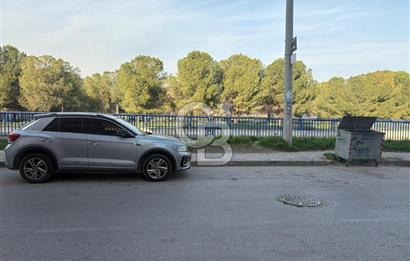 BORNOVA MEVLANA MAHALLESİ'NDE SATILIK STÜDYO DAİRE