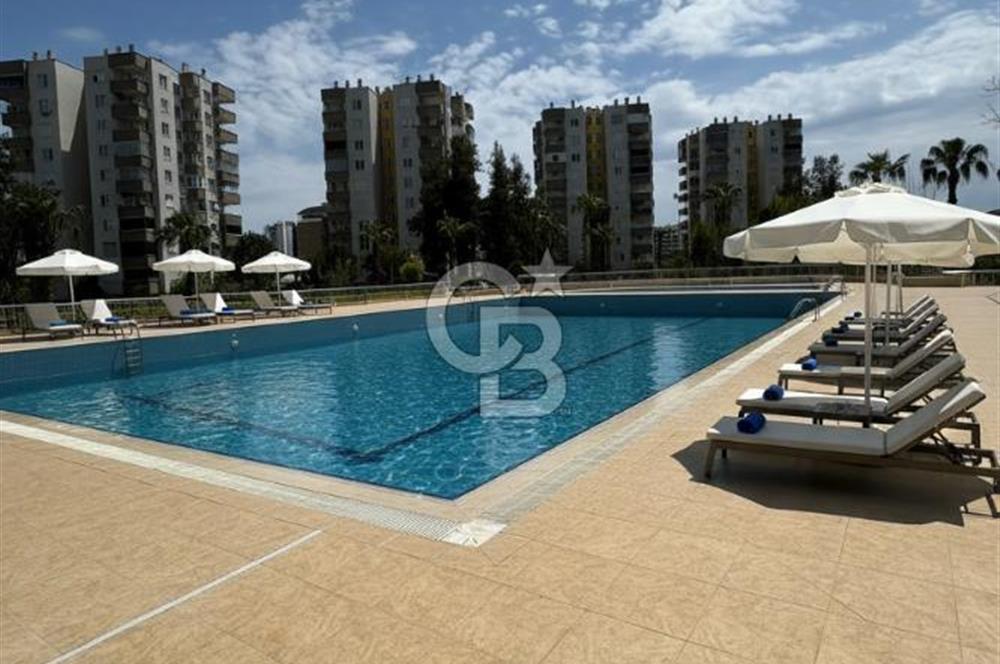 Lara Acısu Sitesinde Havuz Manzaralı Satılık 3+1 Daire