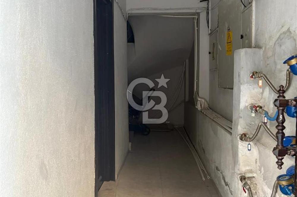 BORNOVA MEVLANA MAHALLESİ'NDE SATILIK STÜDYO DAİRE