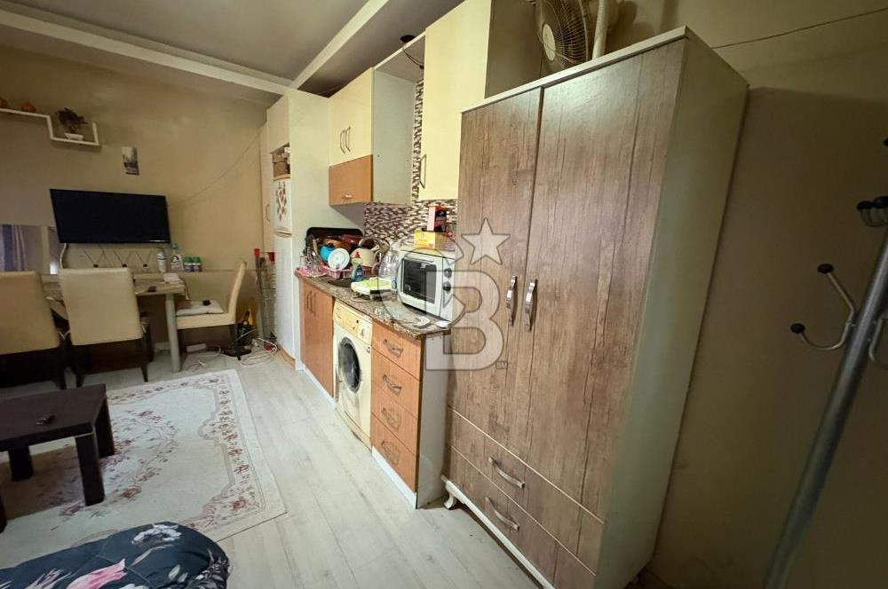 BORNOVA MEVLANA MAHALLESİ'NDE SATILIK STÜDYO DAİRE