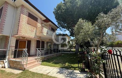 Denize Yürüme Mesafesinde, Geniş Bahçeli Müstakil Villa