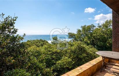 Sarıyer, Kısırkayada Güvenlikli Sitede Denize Sıfır Villa