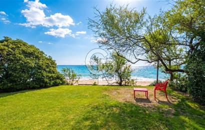 Sarıyer, Kısırkayada Güvenlikli Sitede Denize Sıfır Villa