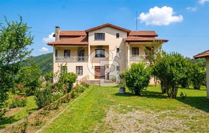 Yalova, Karadere Köyünde Meyve Bahçeli, Müstakil Konutlu Arsa