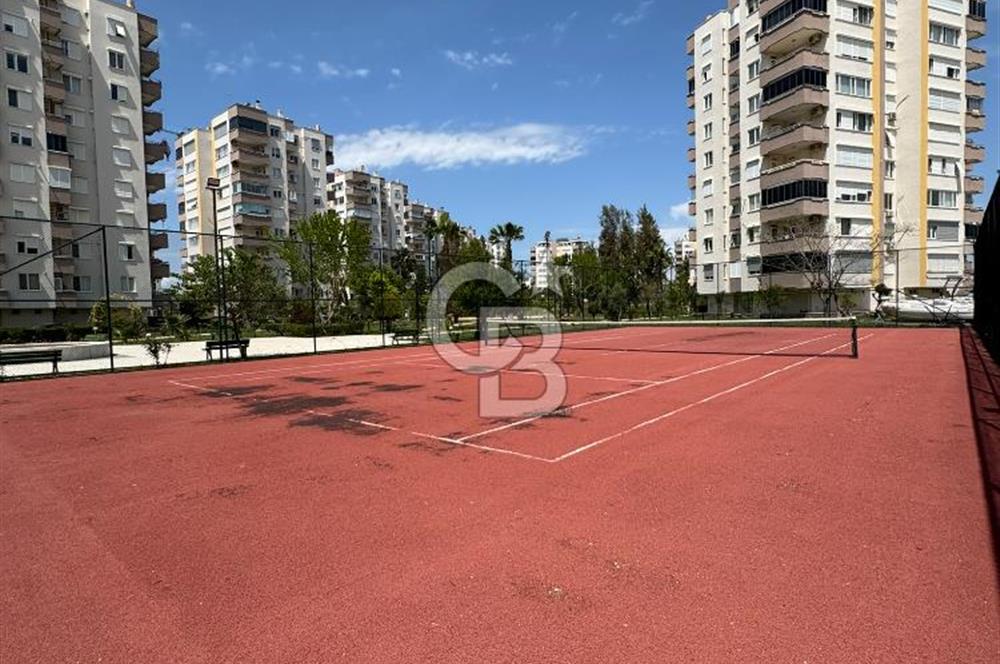Lara Acısu Sitesinde Havuz Manzaralı Satılık 3+1 Daire