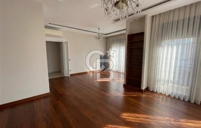 Suadiye Sahilde Havuzlu Binada SATILIK 3+1