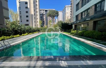 Suadiye Sahilde Havuzlu Binada SATILIK 3+1