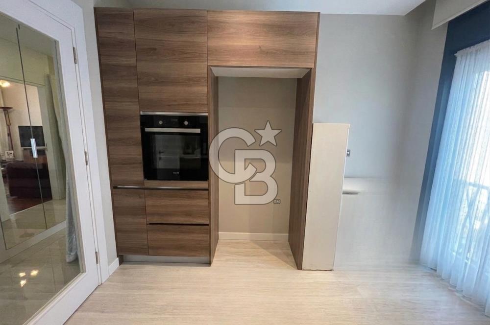 Suadiye Sahilde Havuzlu Binada SATILIK 3+1