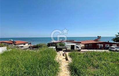 Karataş'ta Deniz Manzaralı Bahçeli Müstakil Yazlık