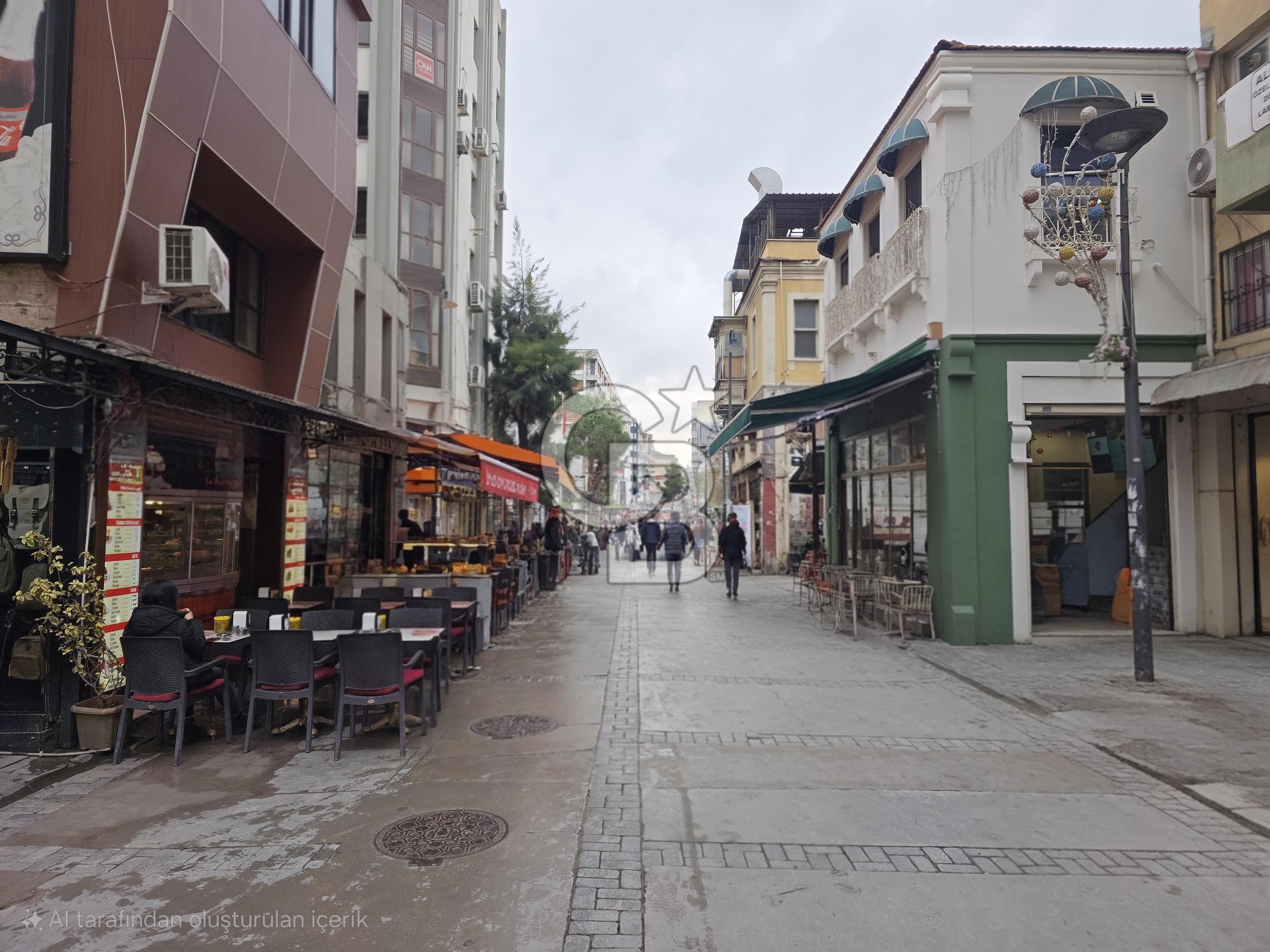 ALSANCAK KIBRIS ŞEHİTLERİNDE DEVREN KİRALIK RESTORANT