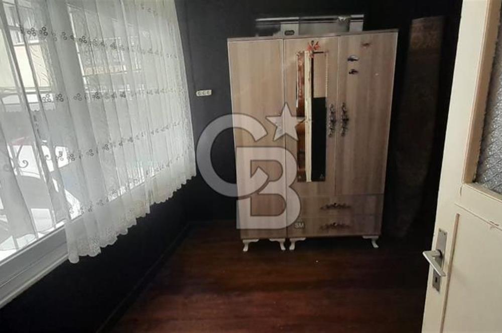 KARŞIYAKA SAHİL ARKASI 3+1 EŞYALI YÜKSEK ZEMİN DAİRE