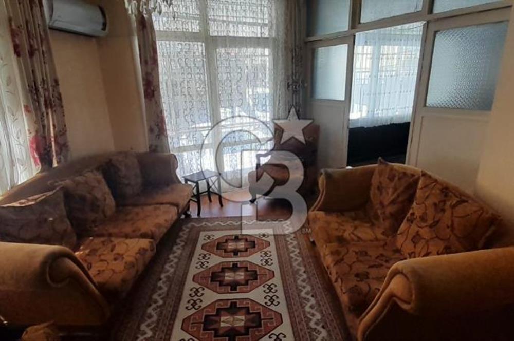 KARŞIYAKA SAHİL ARKASI 3+1 EŞYALI YÜKSEK ZEMİN DAİRE
