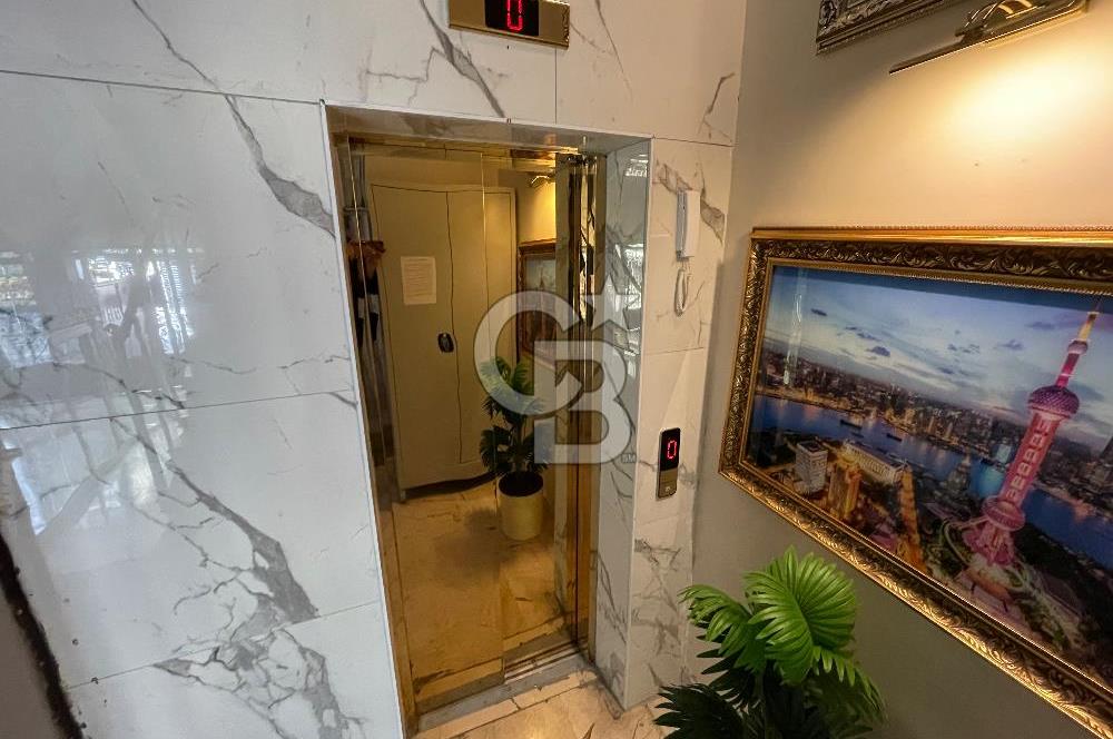 FATİH AKSARAY TRAMVAY DURAĞI KİRALIK TİCARİ BİNA