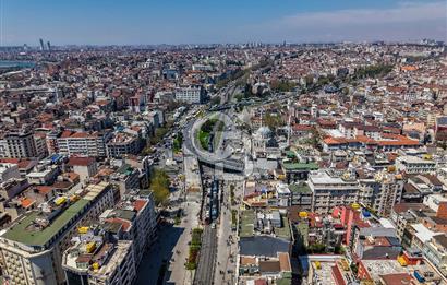 FATİH AKSARAY TRAMVAY DURAĞI KİRALIK TİCARİ BİNA