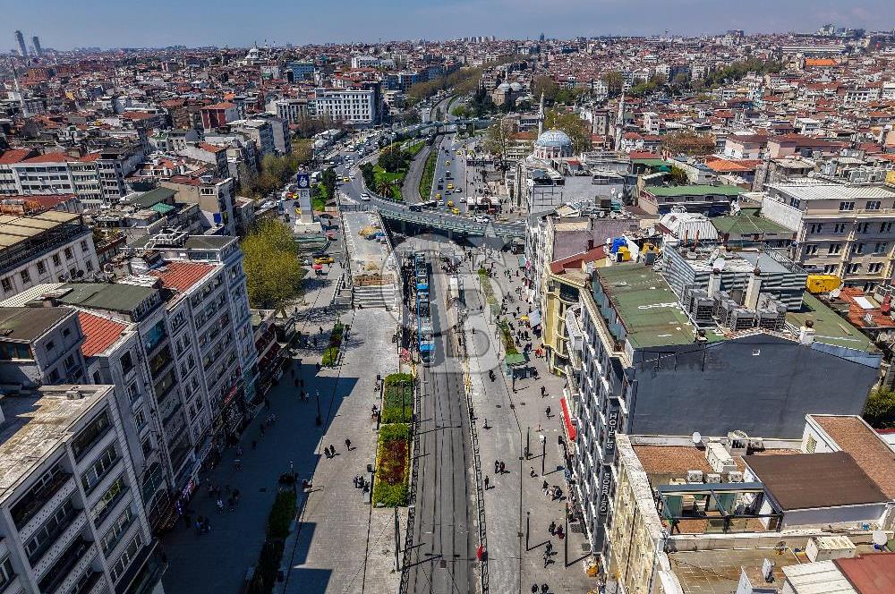 FATİH AKSARAY TRAMVAY DURAĞI KİRALIK TİCARİ BİNA