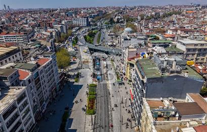 FATİH AKSARAY TRAMVAY DURAĞI KİRALIK TİCARİ BİNA