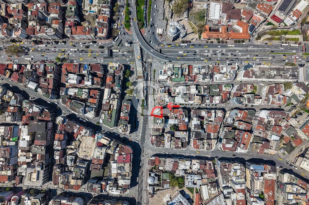 FATİH AKSARAY TRAMVAY DURAĞI KİRALIK TİCARİ BİNA