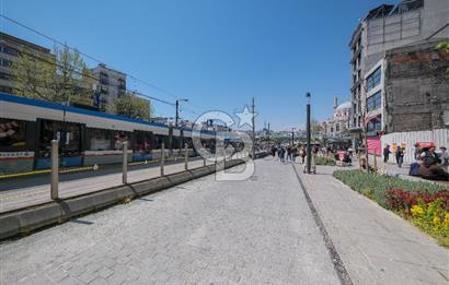 FATİH AKSARAY TRAMVAY DURAĞI KİRALIK TİCARİ BİNA
