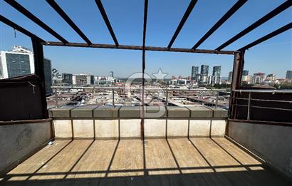 ALEMDAĞ CADDESİN DE 150 m2 KİRALIK PLAZA KATI 