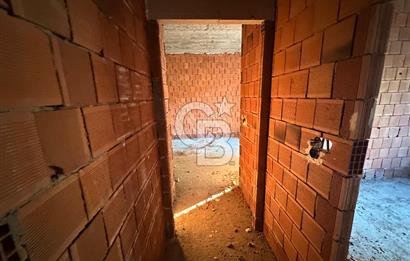 ALEMDAĞ CADDESİN DE 150 m2 KİRALIK PLAZA KATI 