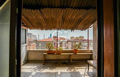 ALEMDAĞ CADDESİN DE 250 m2 KİRALIK PLAZA KATI 