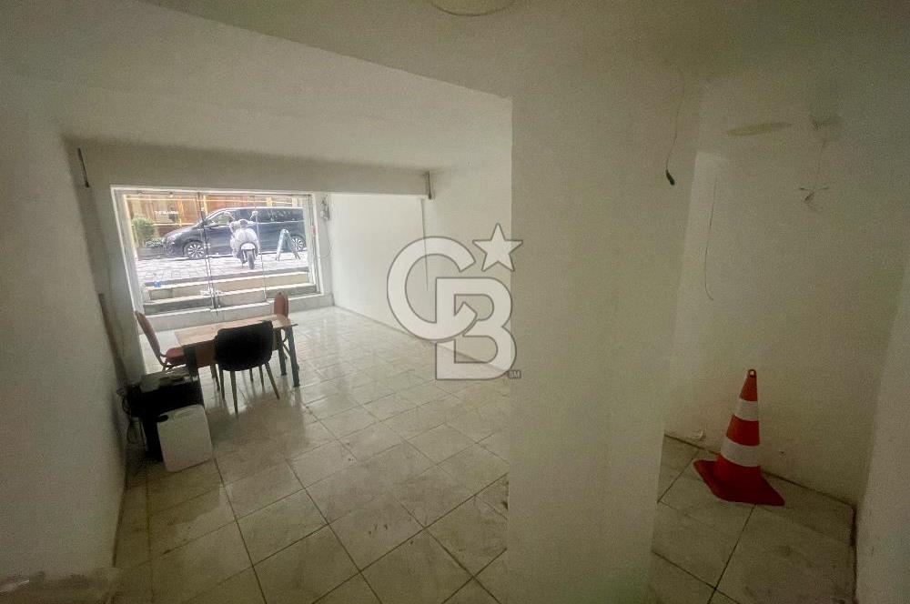 BEYOĞLU TALİMHANEDE HARİKA KONUMLU SATILIK DÜKKAN