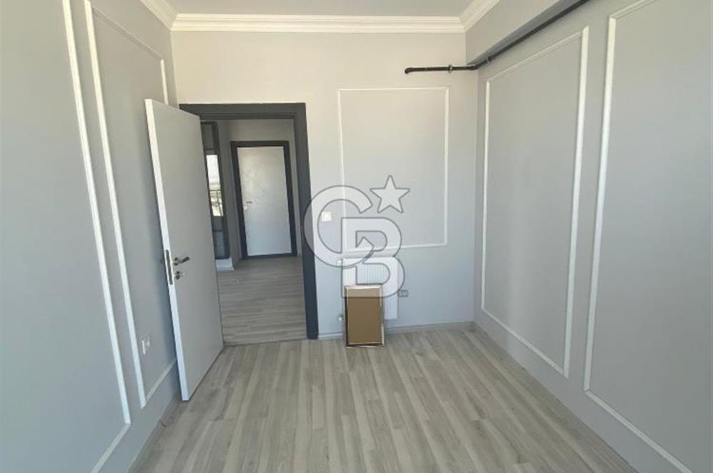 İzmir Ulukent 29 Ekim Doğalgazlı Asansörlü 2+1 Satılık Daire 