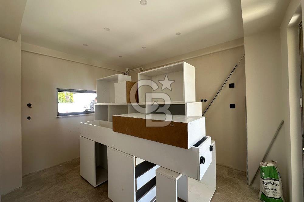 ÇANAKKALE MERKEZ BARBAROS ADLİYE BÖLGESİNDE SATILIK 3+1 VİLLA