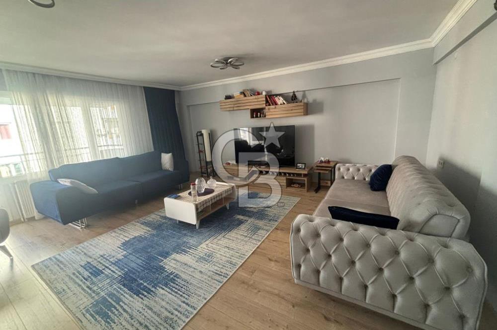 Ulu Önder Cad.de tadilatlı harika bir 3+1 Satılık daire