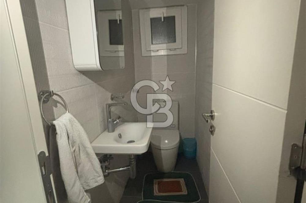 Ulu Önder Cad.de tadilatlı harika bir 3+1 Satılık daire