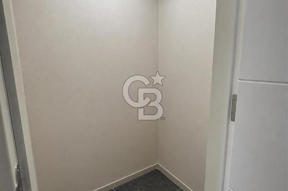 Ulu Önder Cad.de tadilatlı harika bir 3+1 Satılık daire