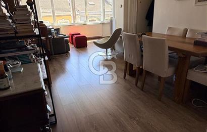 Kadıköy Rıhtım 'da İskeleye Yakın Geniş 2+1 Satılık Daire