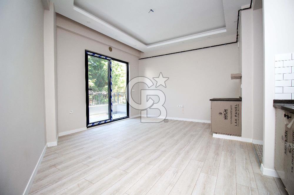 Bahçelievler Mahallesinde Satılık Lüks 1+1 Daire