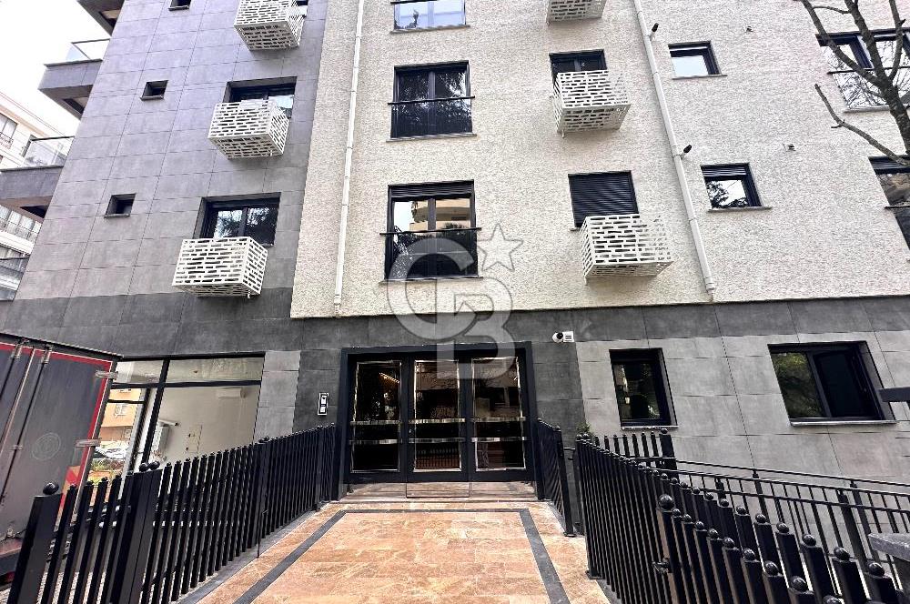 Ömerpaşa'da Ayrıcalıklı Yaşam: Havuzlu, Yeni, Kiralık Daire 