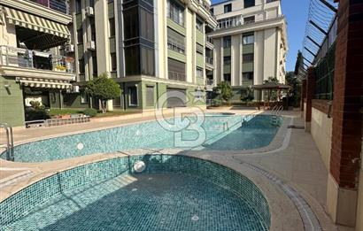 Florya Şenlikköy Site İçerisinde Satılık 4+1 Daire