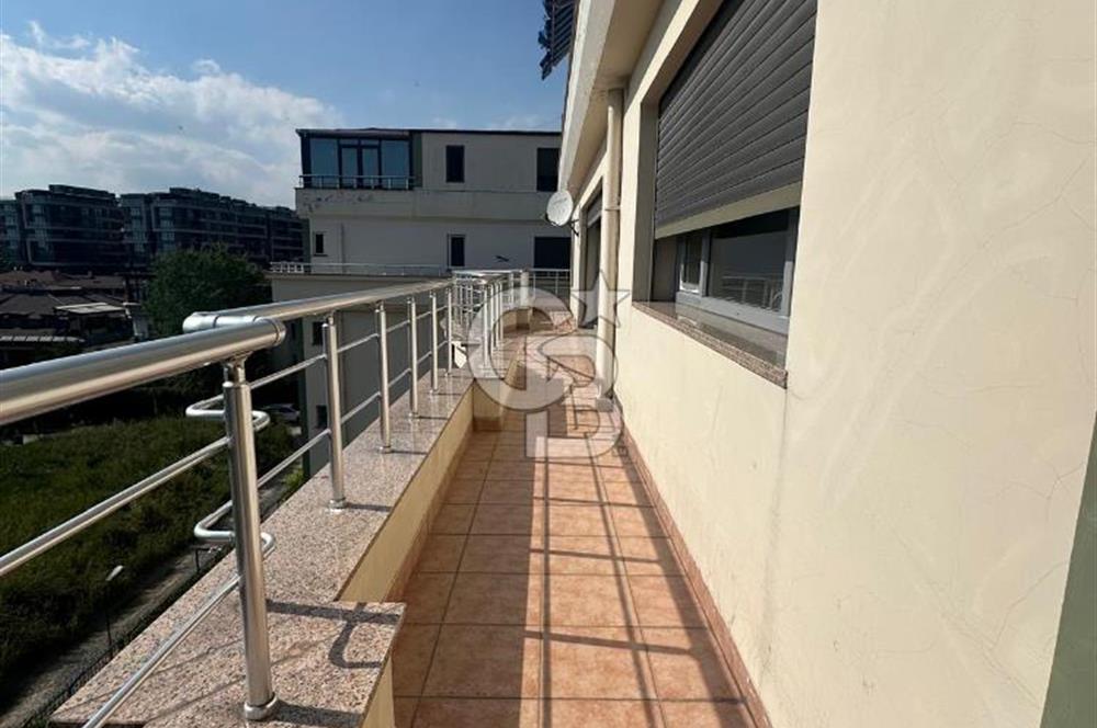 Florya Şenlikköy Site İçerisinde Satılık 4+1 Daire